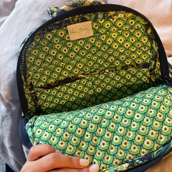 Vera Bradley Backpack - Picture 3 of 4